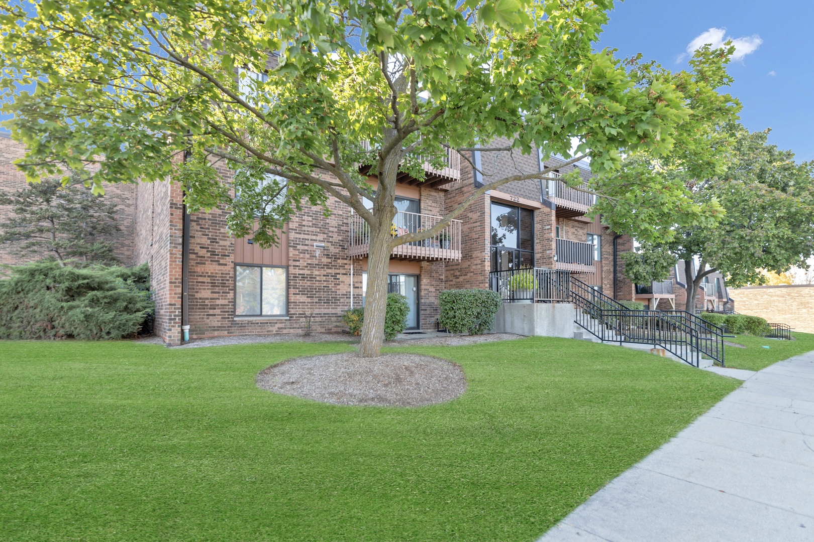722 Tipperary Court #3D, Schaumburg, IL 60193