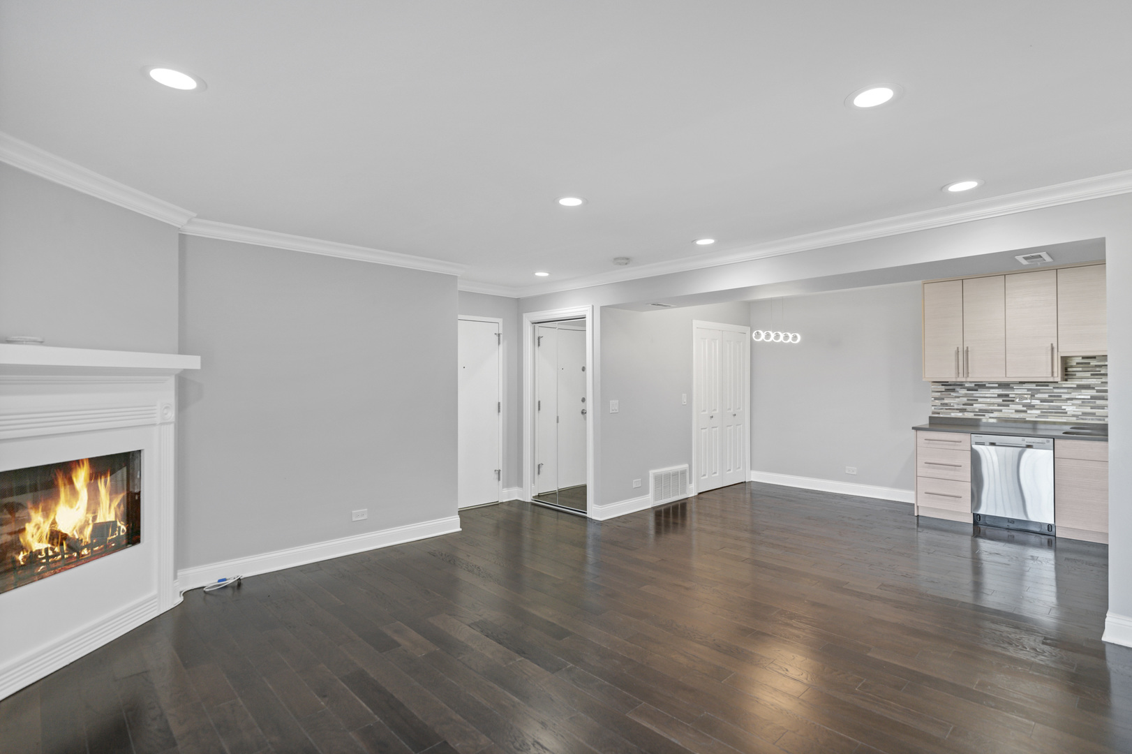 722 Tipperary Court #3D, Schaumburg, IL 60193