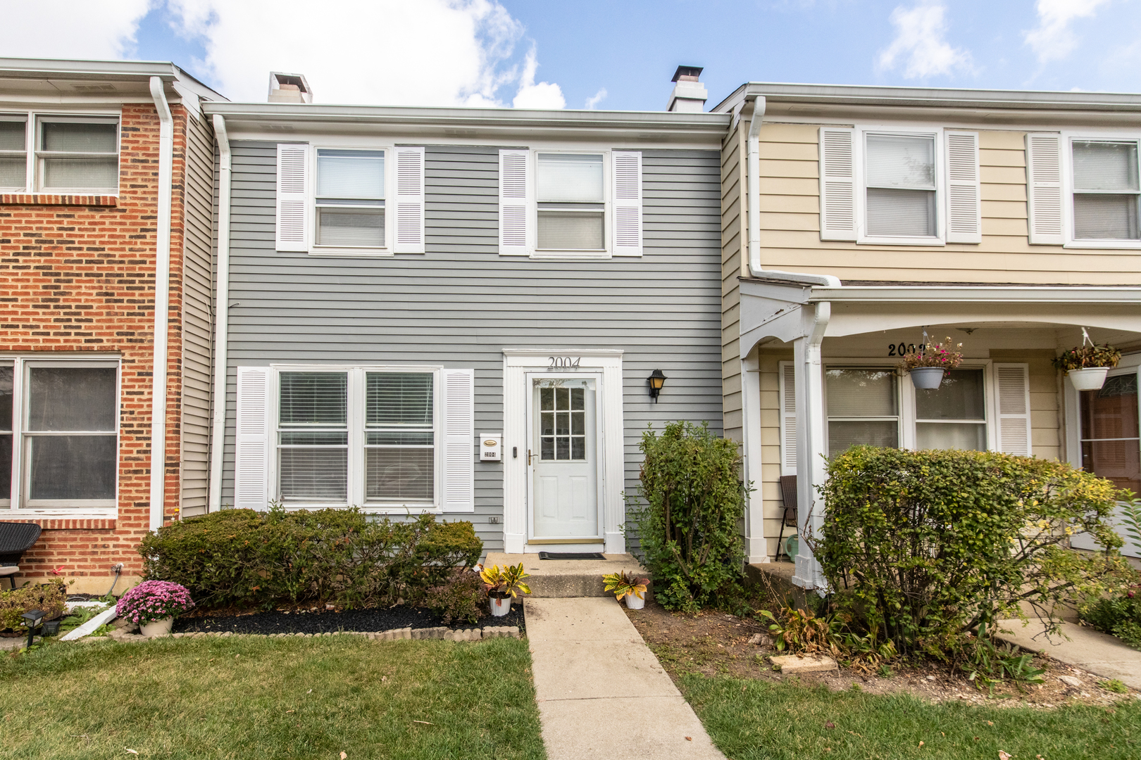 2004 Farnham Court, Schaumburg, IL 60194