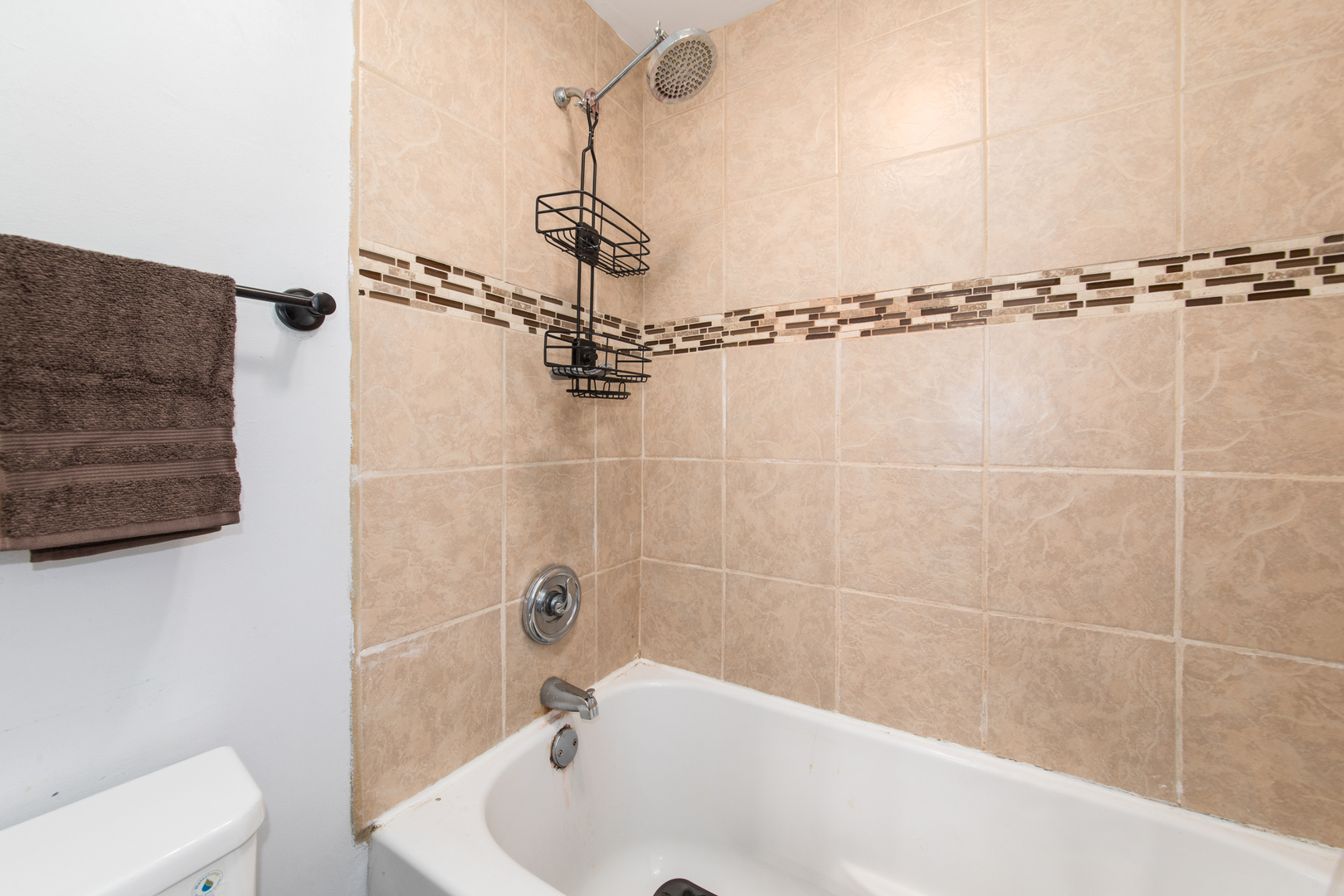 2004 Farnham Court, Schaumburg, IL 60194