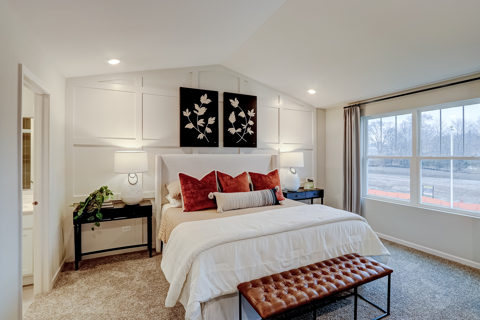 528 Endicott Road, South Elgin, IL 60177