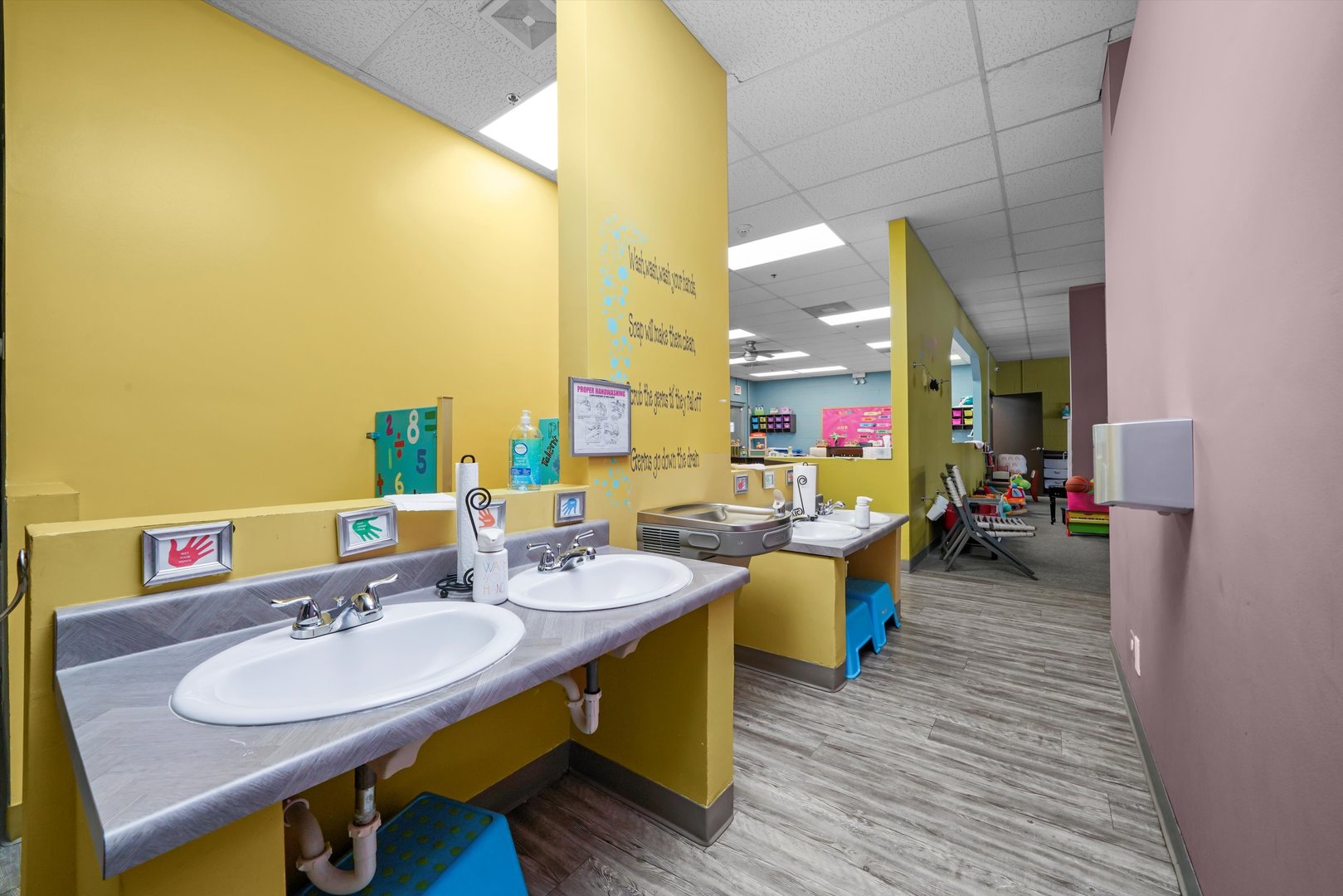 14721 Kilbourne Avenue, Midlothian, IL 60445