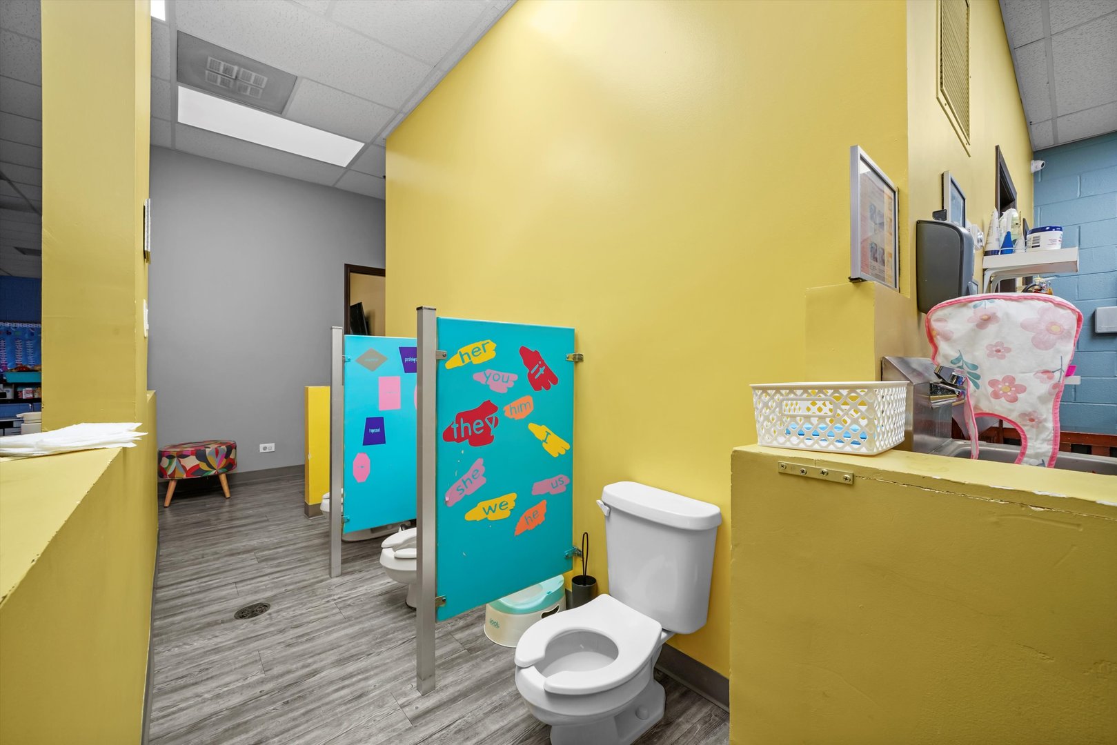 14721 Kilbourne Avenue, Midlothian, IL 60445