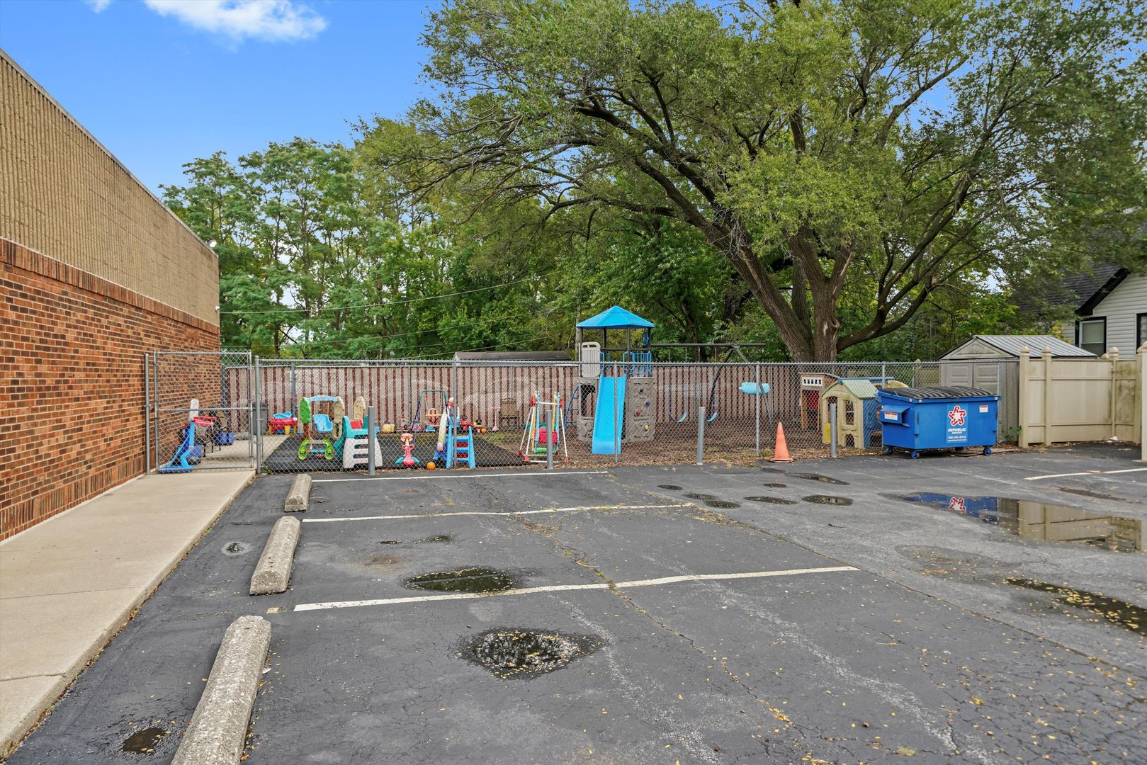 14721 Kilbourne Avenue, Midlothian, IL 60445