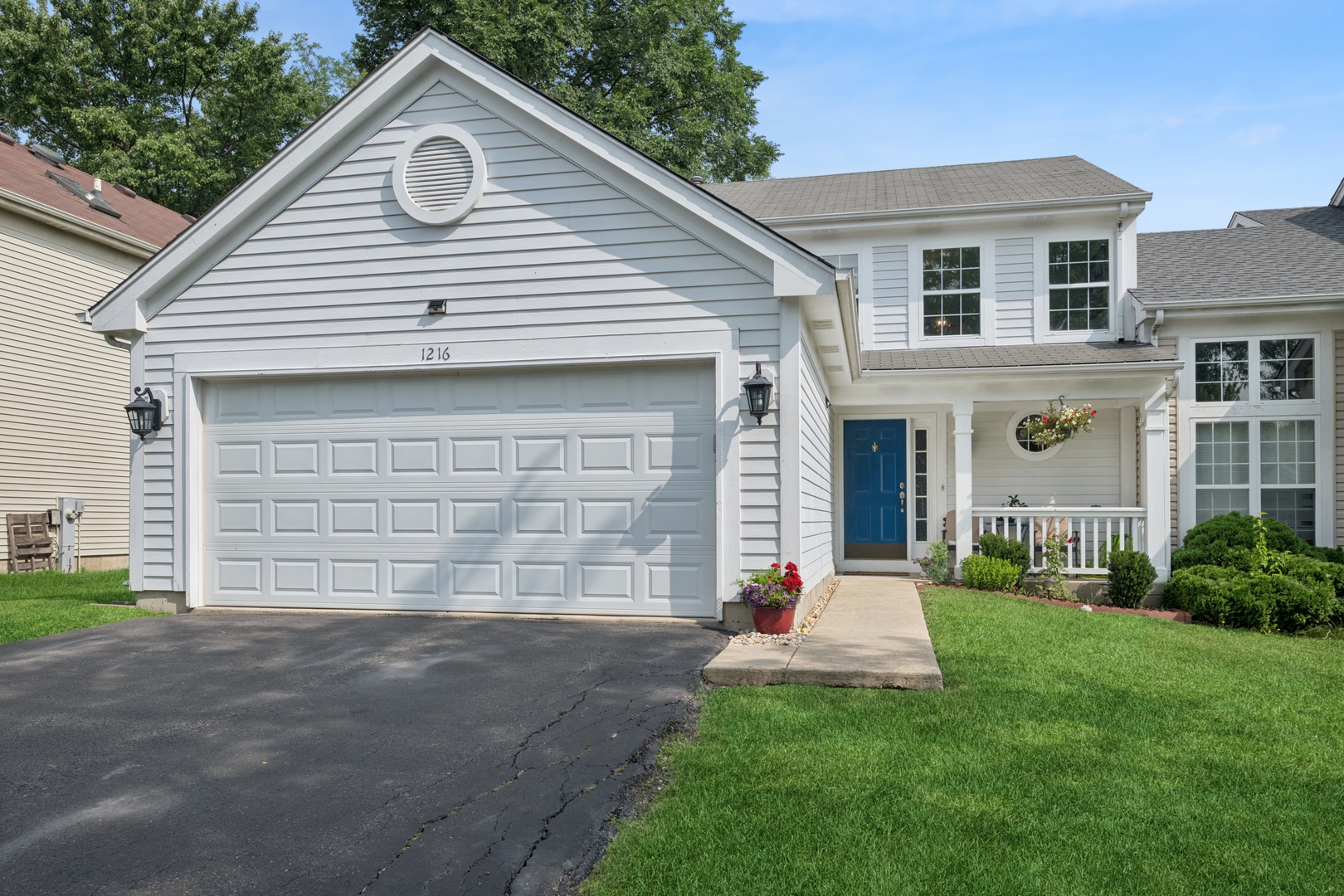 1216 Kensington Drive, Mundelein, IL 60060