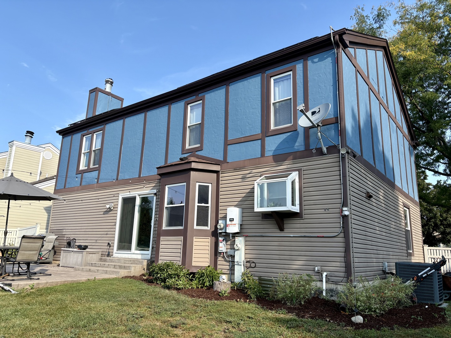 207 Schreiber Avenue, Roselle, IL 60172