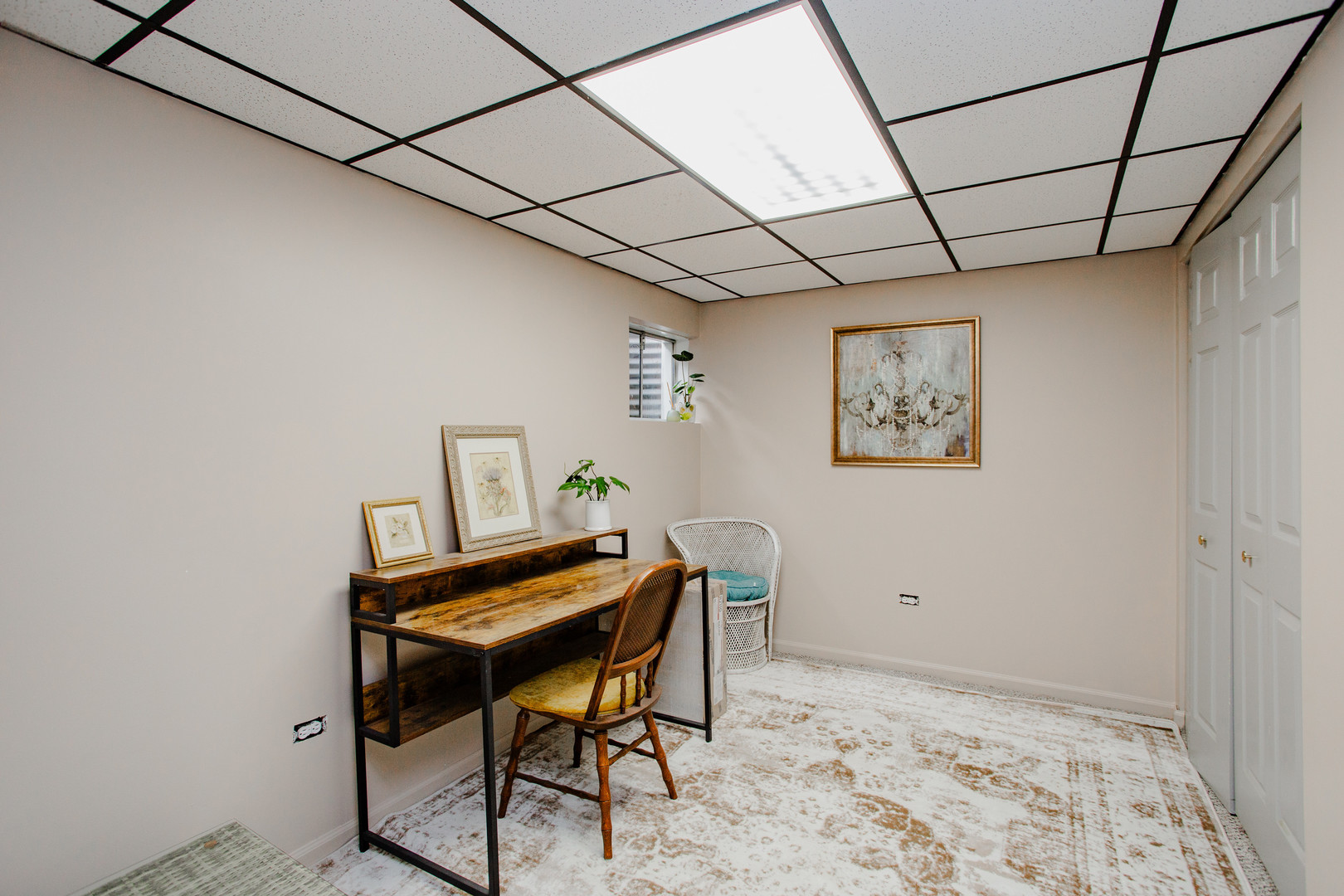 207 Schreiber Avenue, Roselle, IL 60172