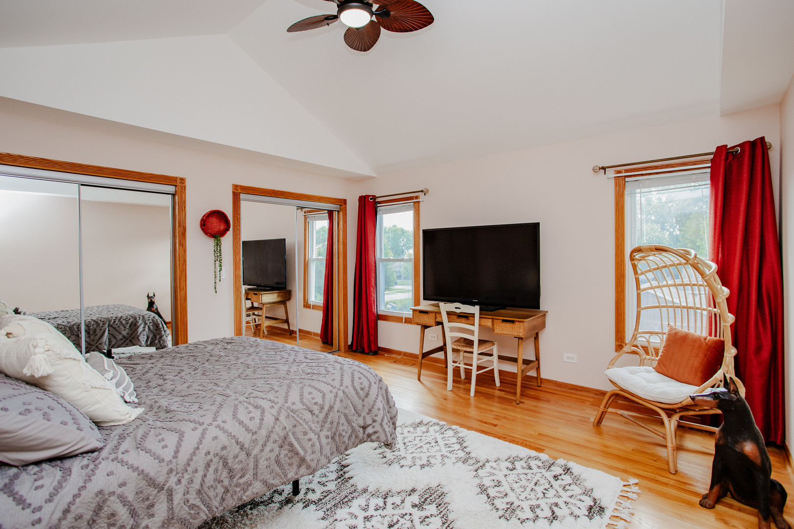 207 Schreiber Avenue, Roselle, IL 60172