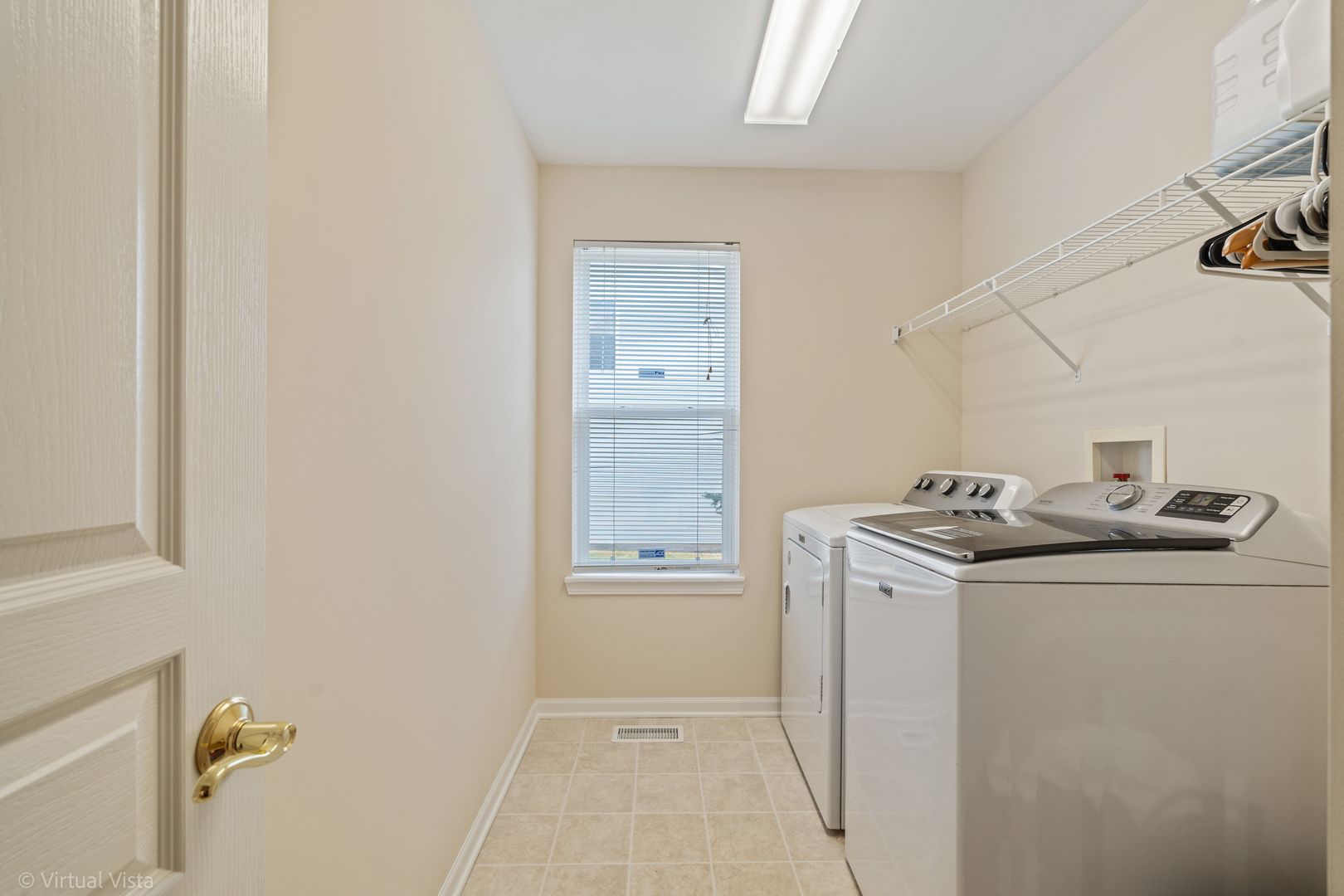 24731 Woodstock Drive, Plainfield, IL 60585