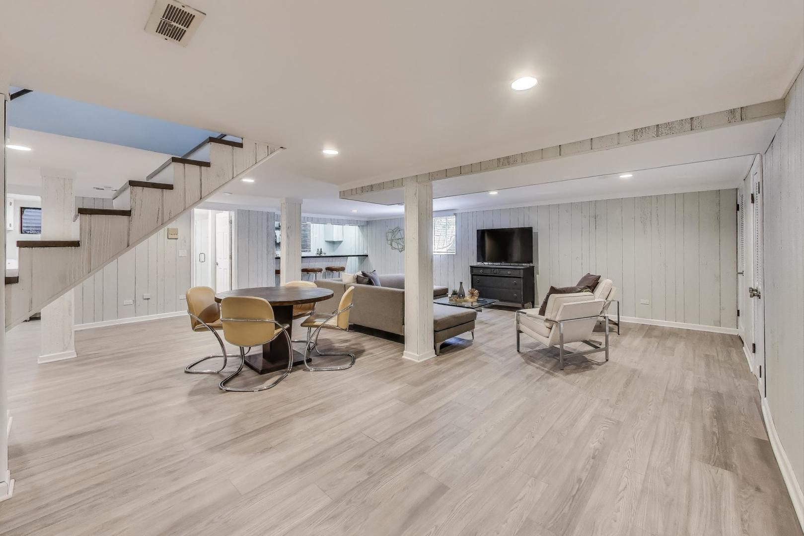 2408 Cumberland Circle, Long Grove, IL 60047