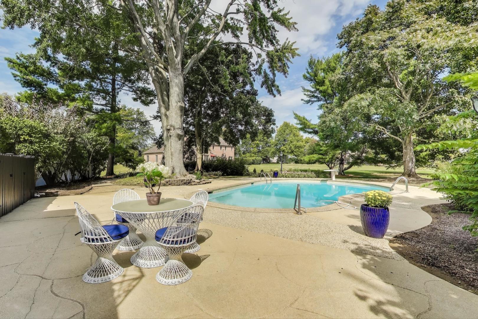 2408 Cumberland Circle, Long Grove, IL 60047