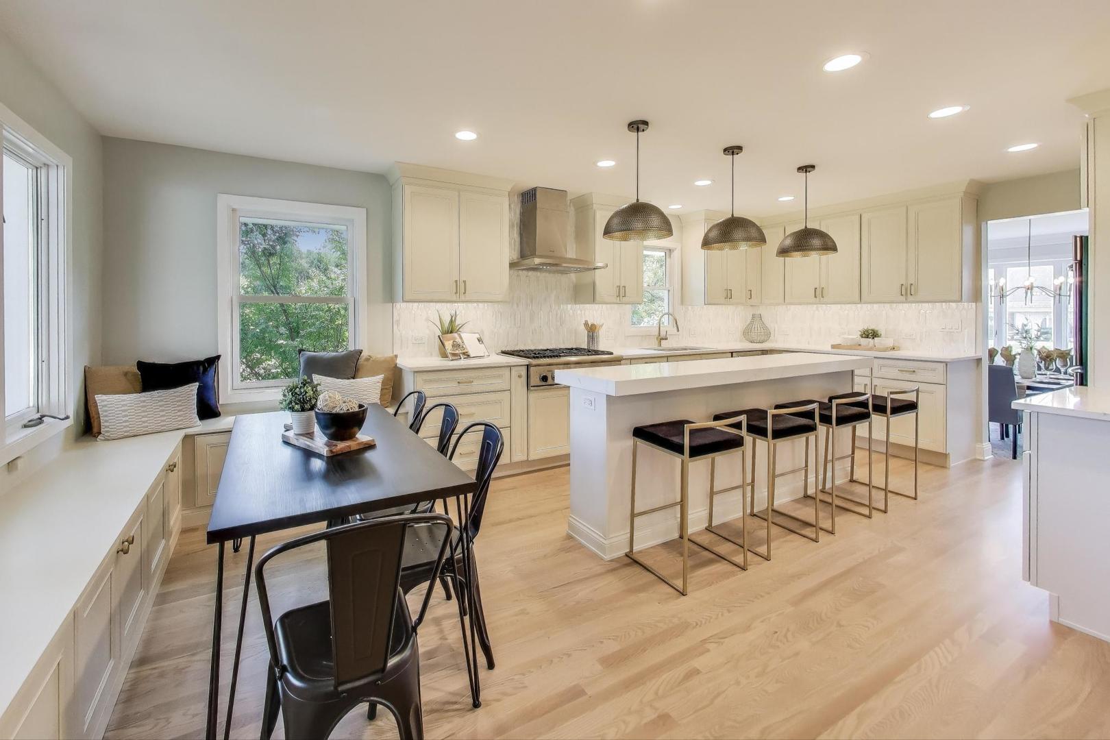 2408 Cumberland Circle, Long Grove, IL 60047