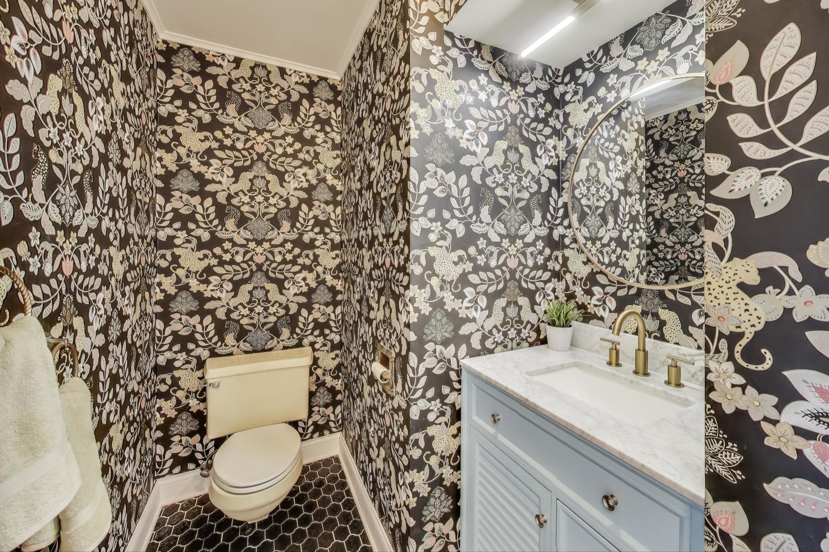 2408 Cumberland Circle, Long Grove, IL 60047