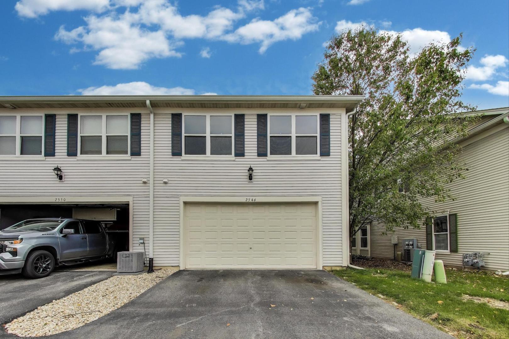 2546 Capitol Avenue #-, Aurora, IL 60503