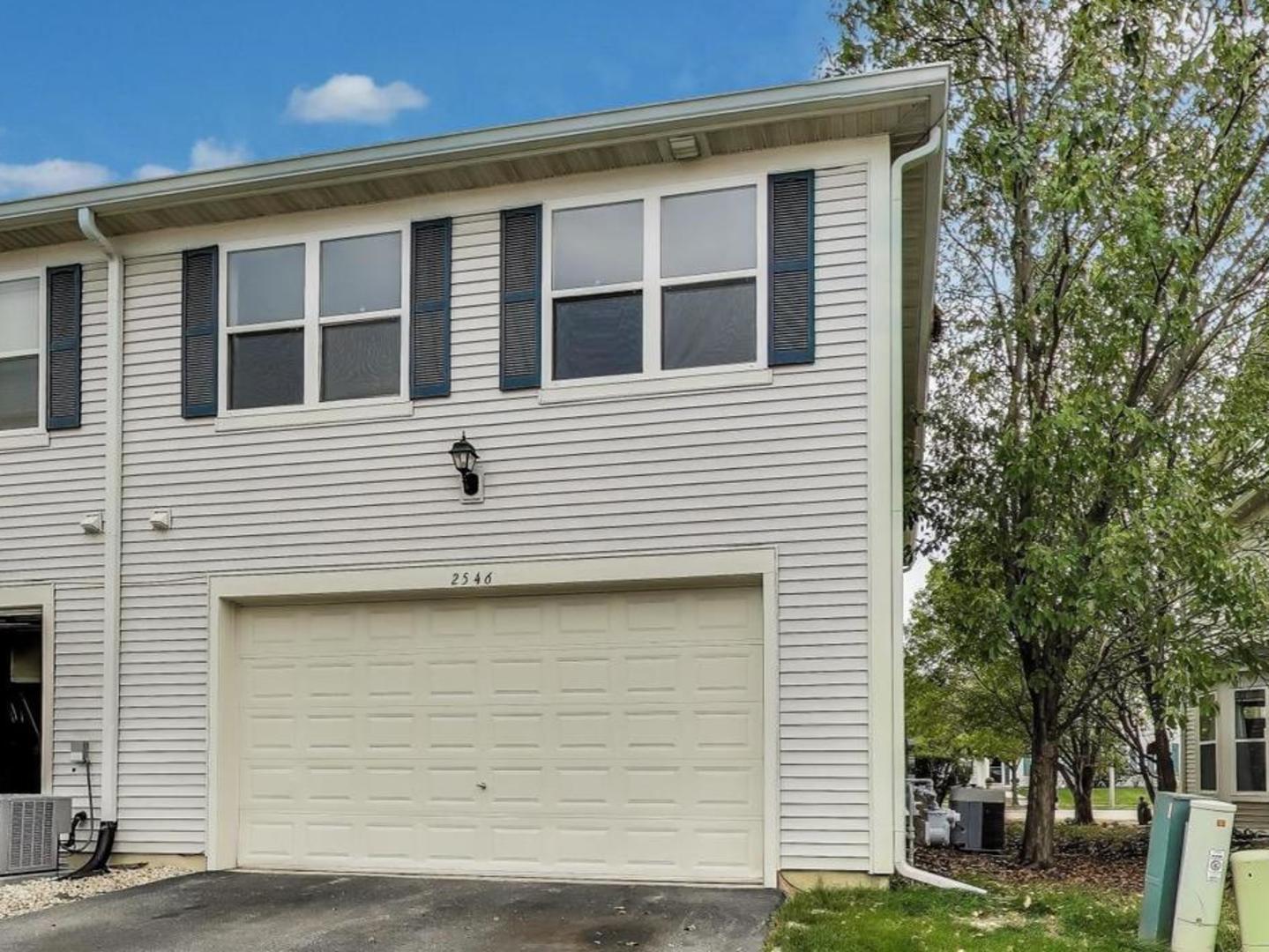 2546 Capitol Avenue #-, Aurora, IL 60503