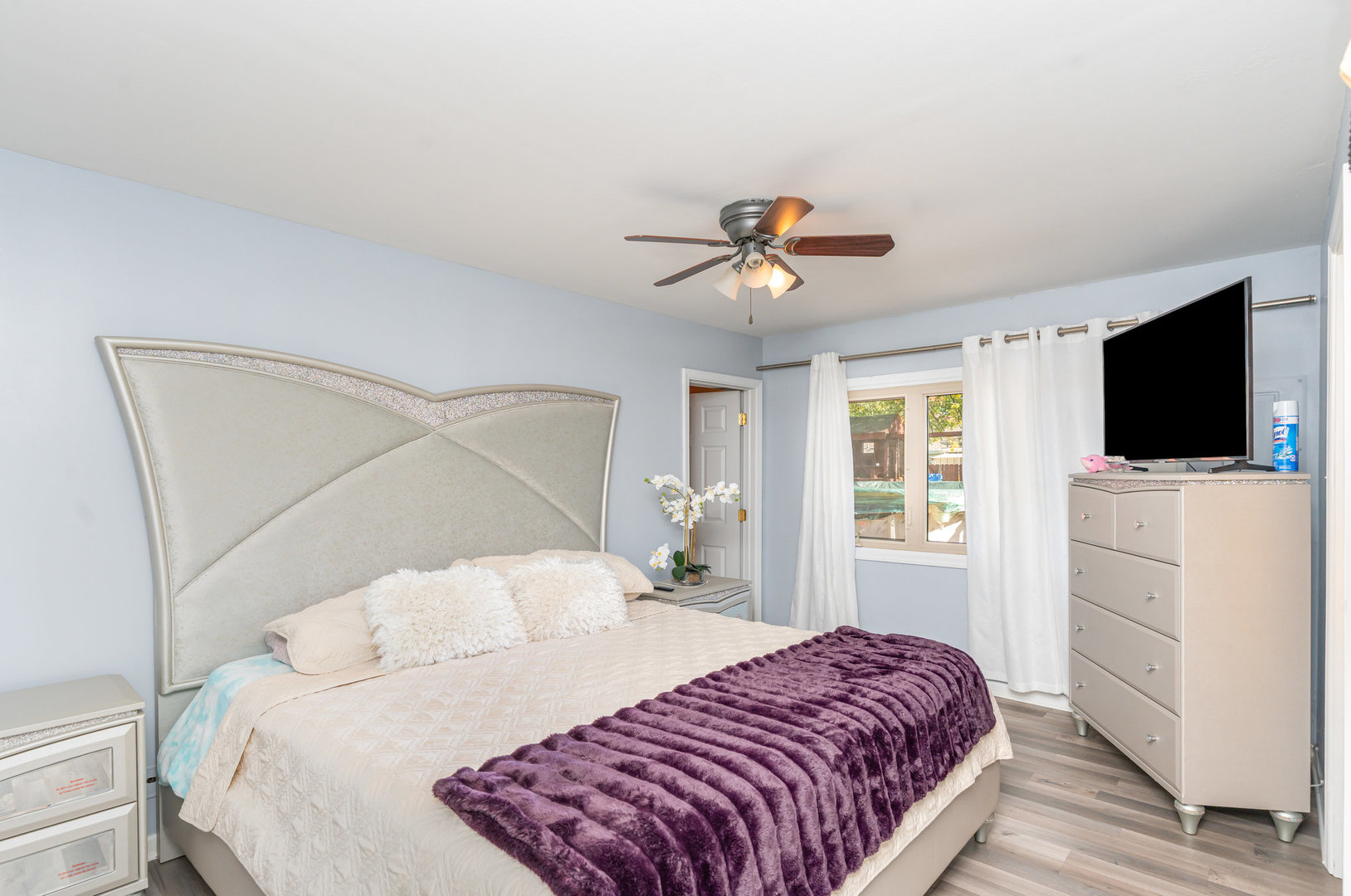 10821 Princess Avenue, Chicago Ridge, IL 60415