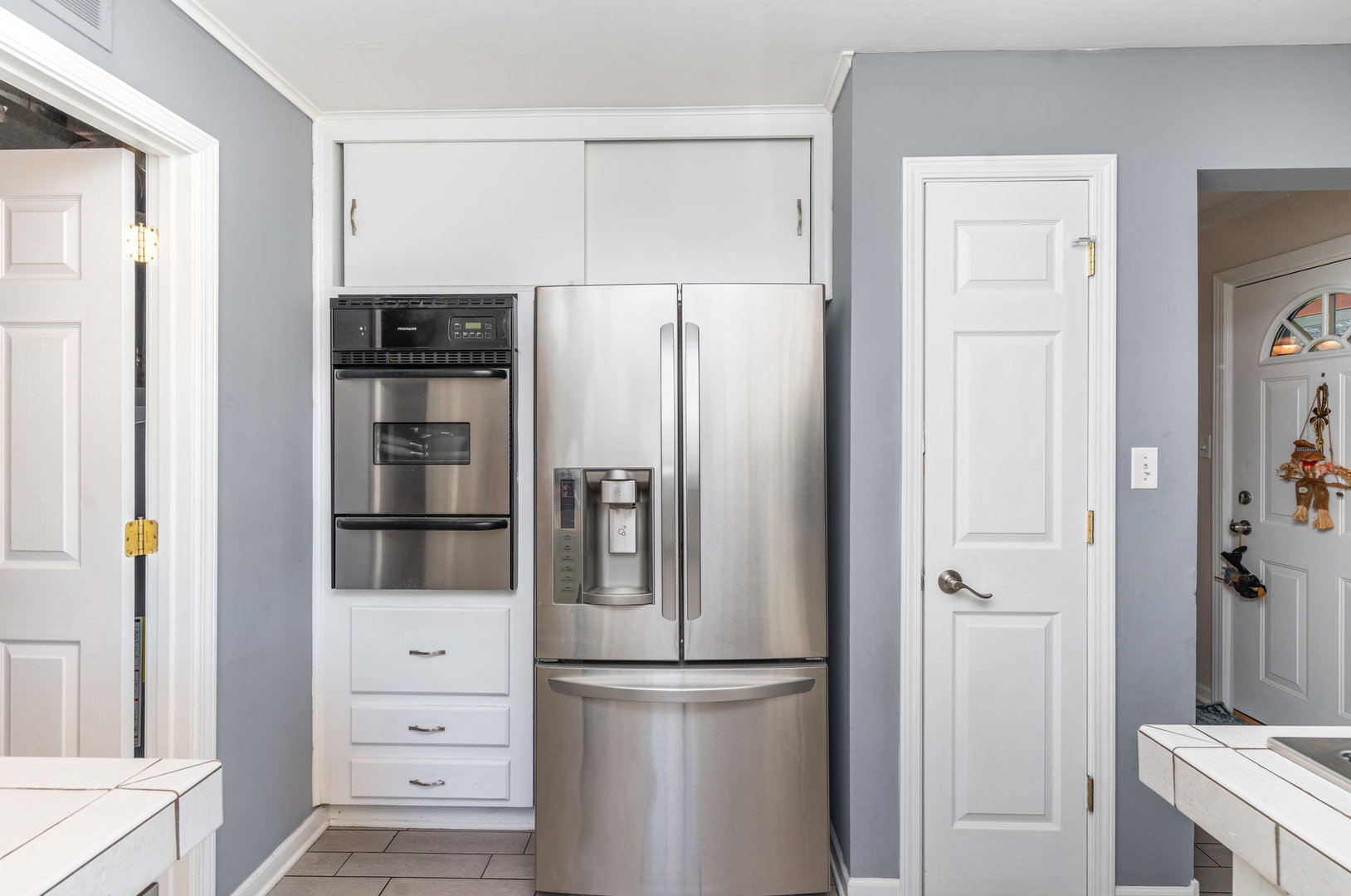 10821 Princess Avenue, Chicago Ridge, IL 60415