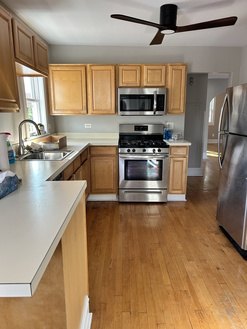 5419 N Ravenswood Avenue #2, Chicago, IL 60640