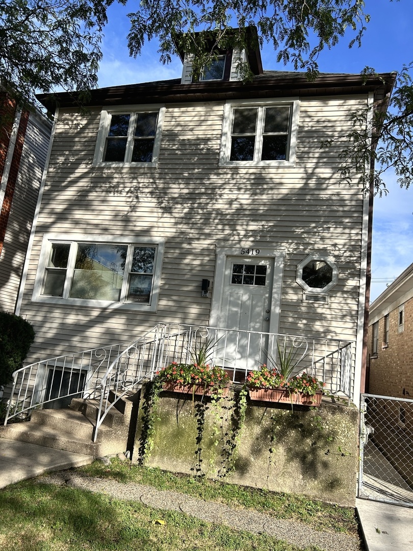 5419 N Ravenswood Avenue #2, Chicago, IL 60640