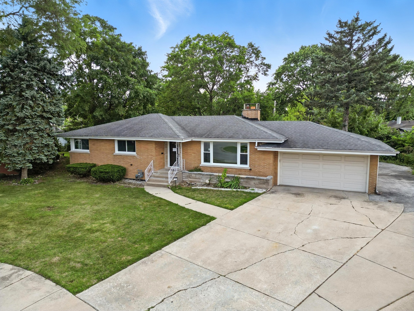 505 Betty Lane, South Holland, IL 60473