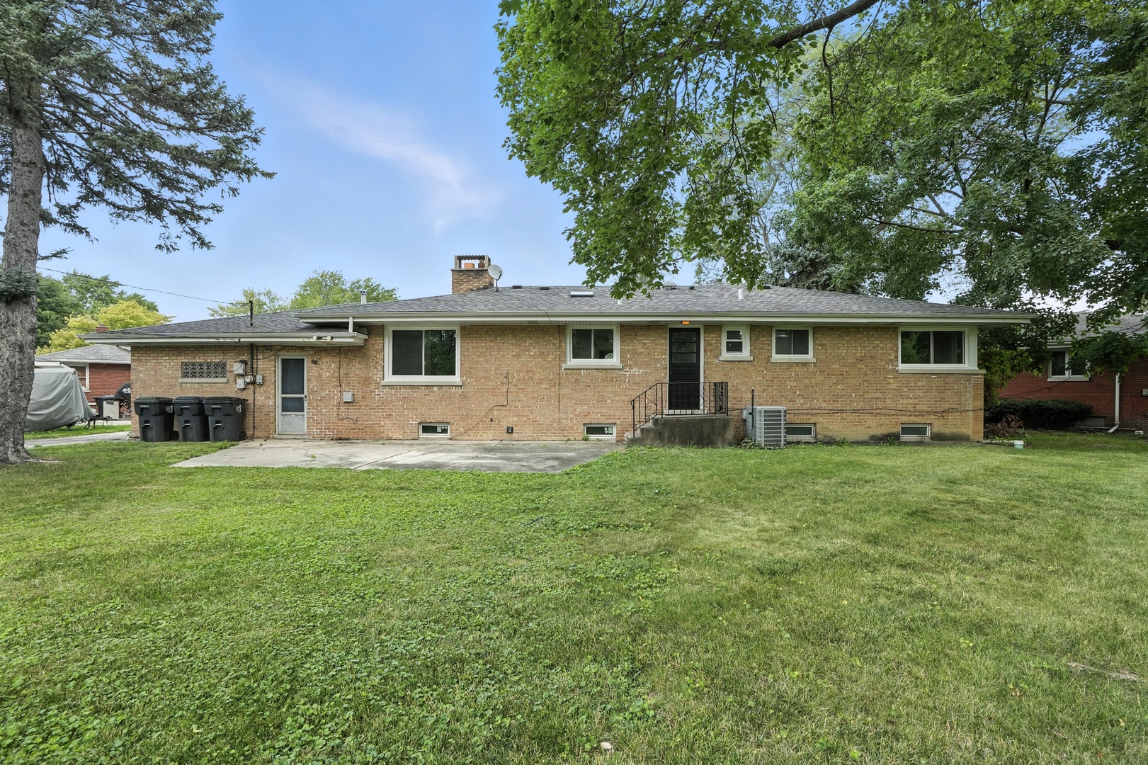 505 Betty Lane, South Holland, IL 60473