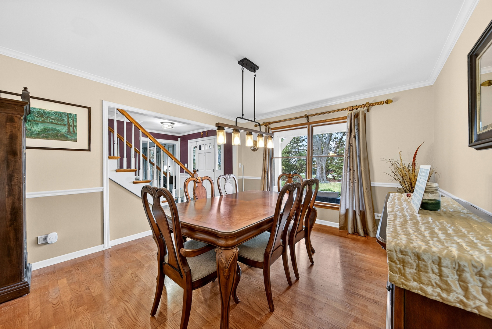 1404 Amy Lane, Libertyville, IL 60048