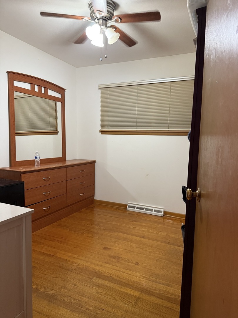 410 E Garwood Avenue, Mount Prospect, IL 60056