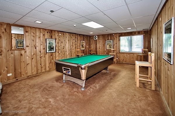 6340 AMERICANA Drive #1019, Willowbrook, IL 60527