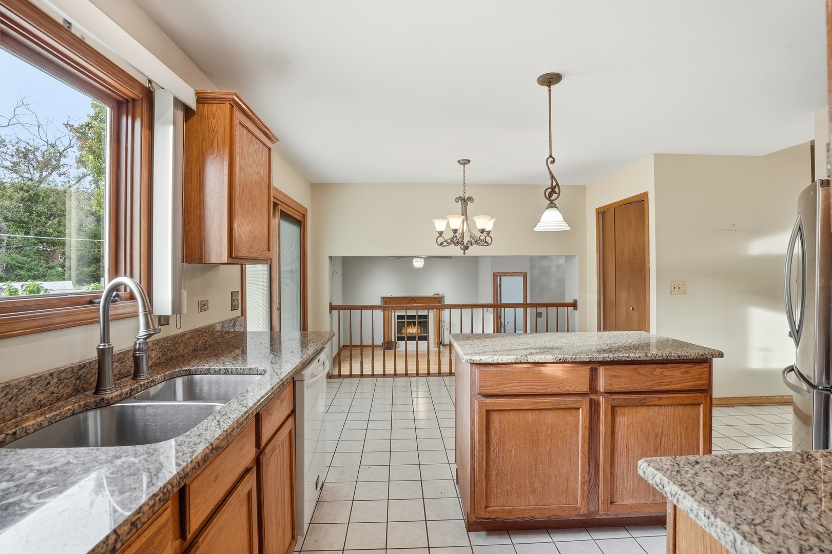 9312 S 77th Court, Hickory Hills, IL 60457