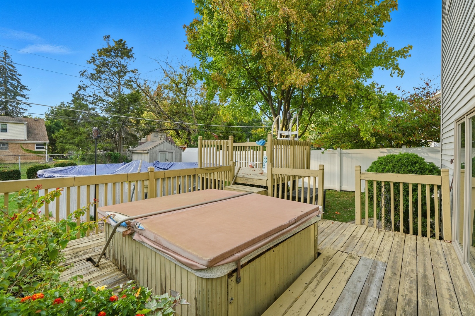 9312 S 77th Court, Hickory Hills, IL 60457