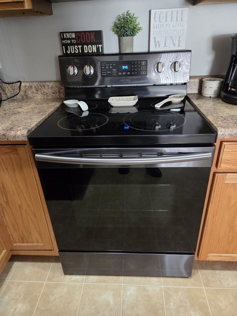 1040 Ekstam Drive #205, Bloomington, IL 61704