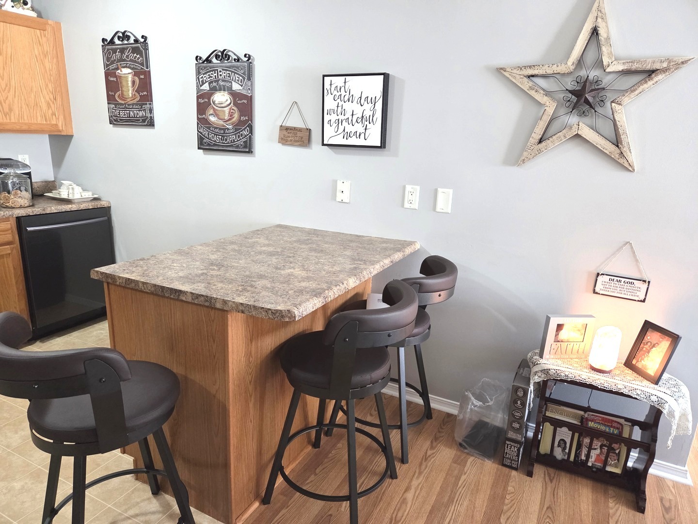 1040 Ekstam Drive #205, Bloomington, IL 61704