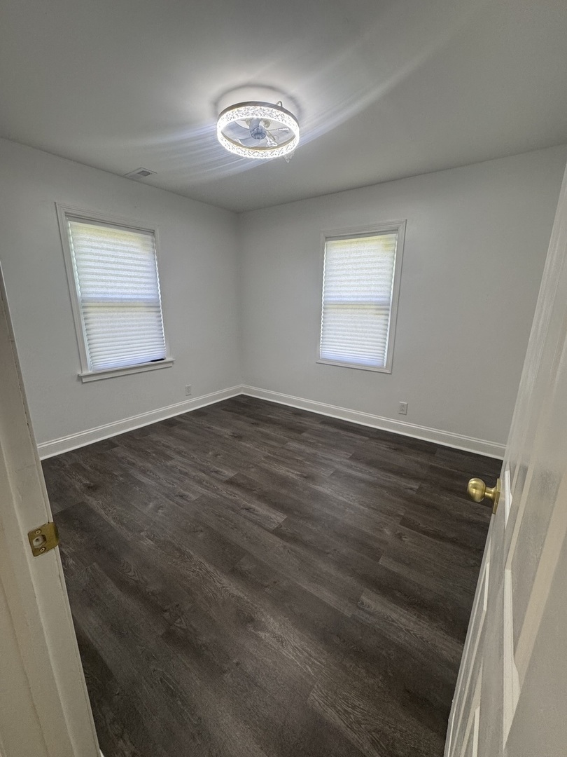 7940 W 71st Street, Bridgeview, IL 60455