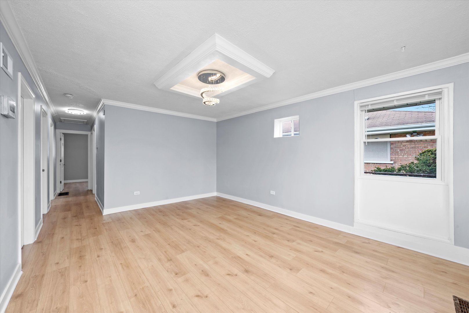 14728 Kenwood Avenue, Dolton, IL 60419