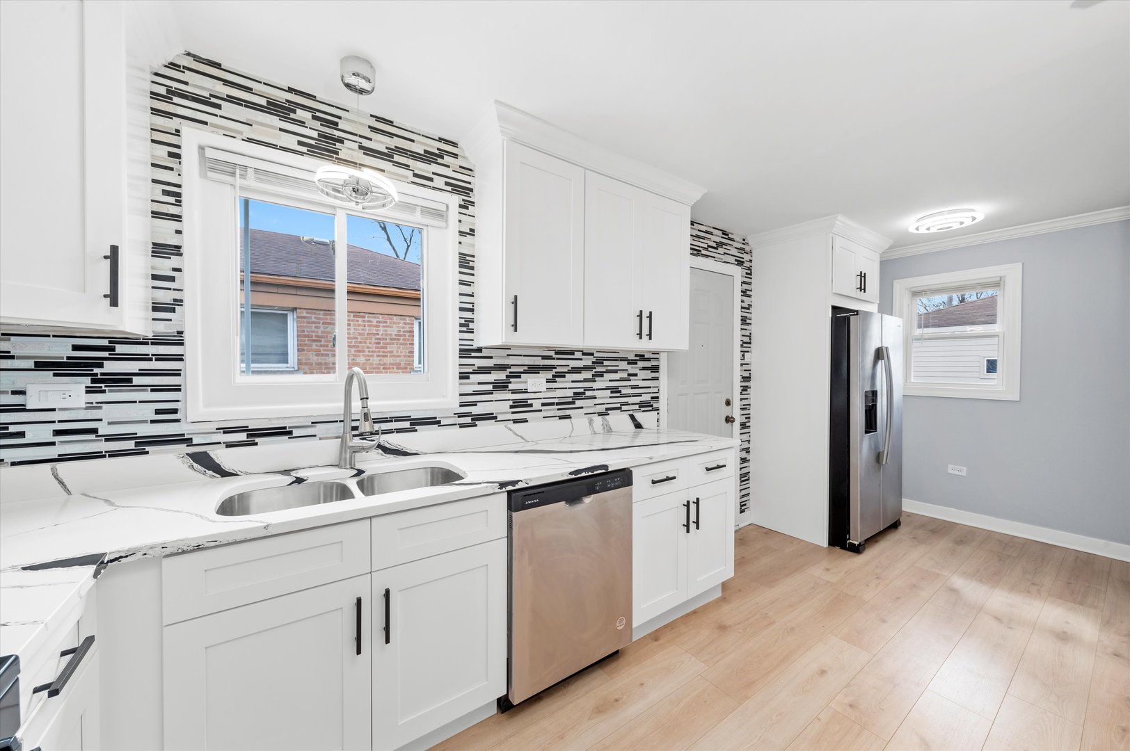 14728 Kenwood Avenue, Dolton, IL 60419