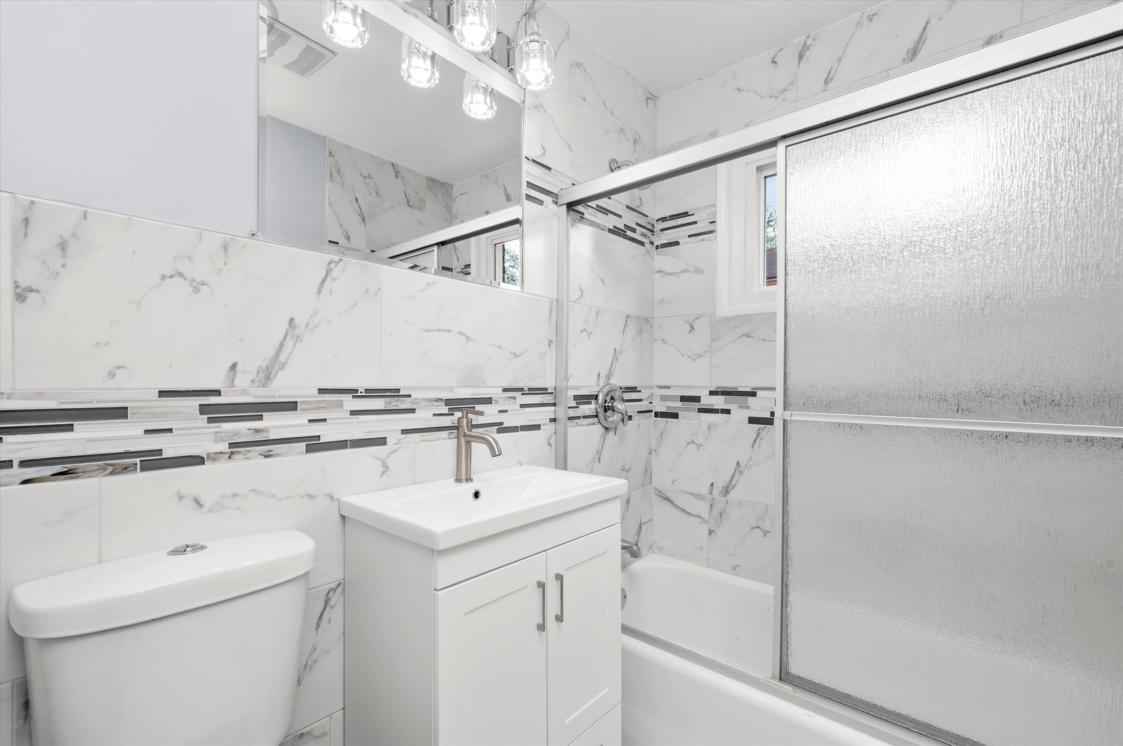 14728 Kenwood Avenue, Dolton, IL 60419