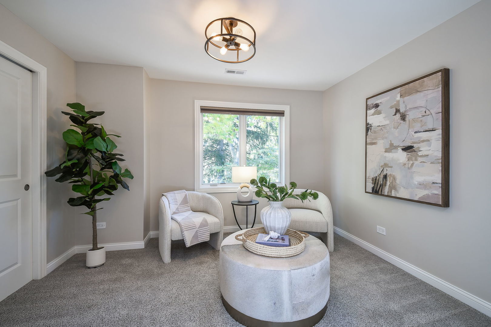 4733 ROSLYN Road, Downers Grove, IL 60515