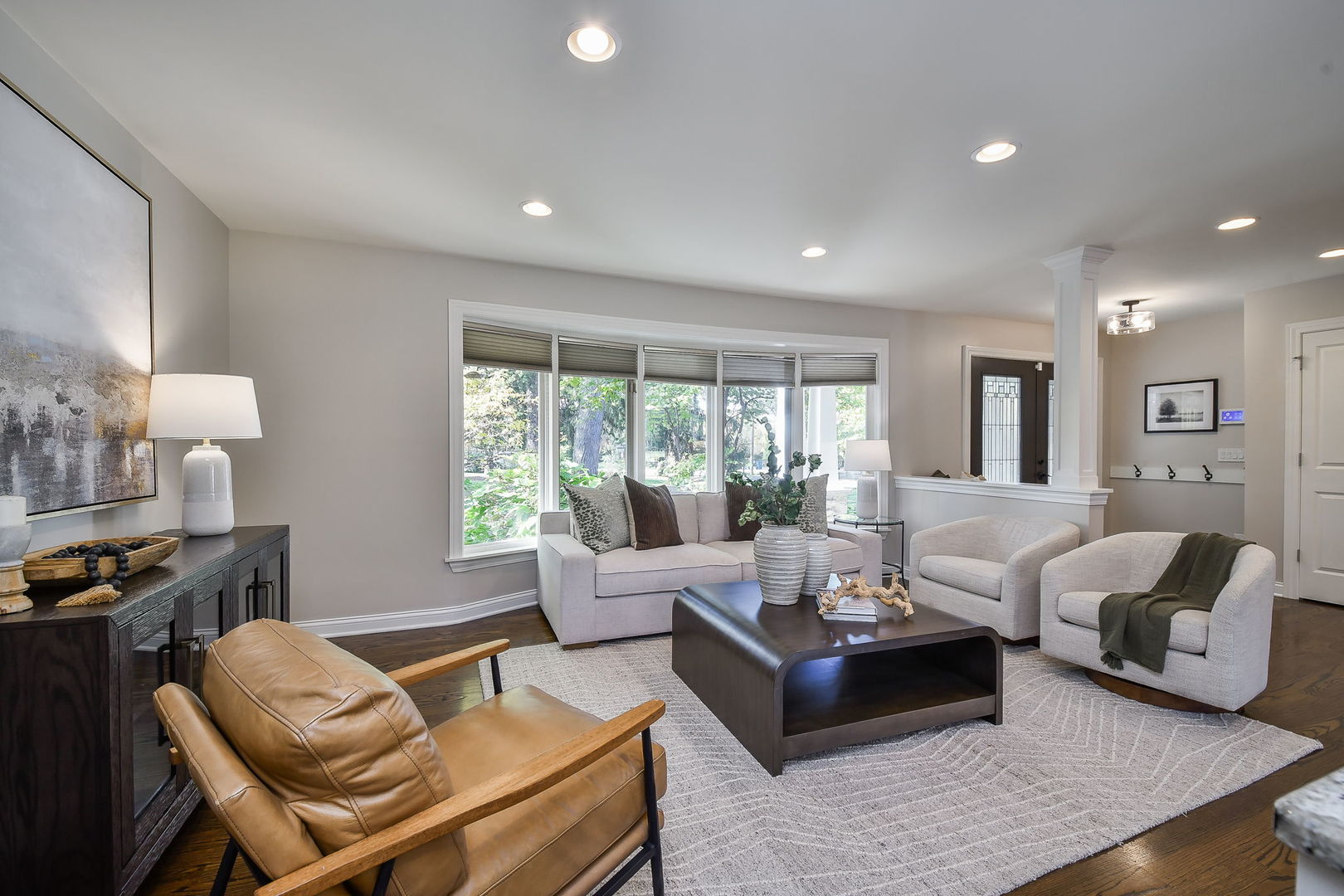 4733 ROSLYN Road, Downers Grove, IL 60515