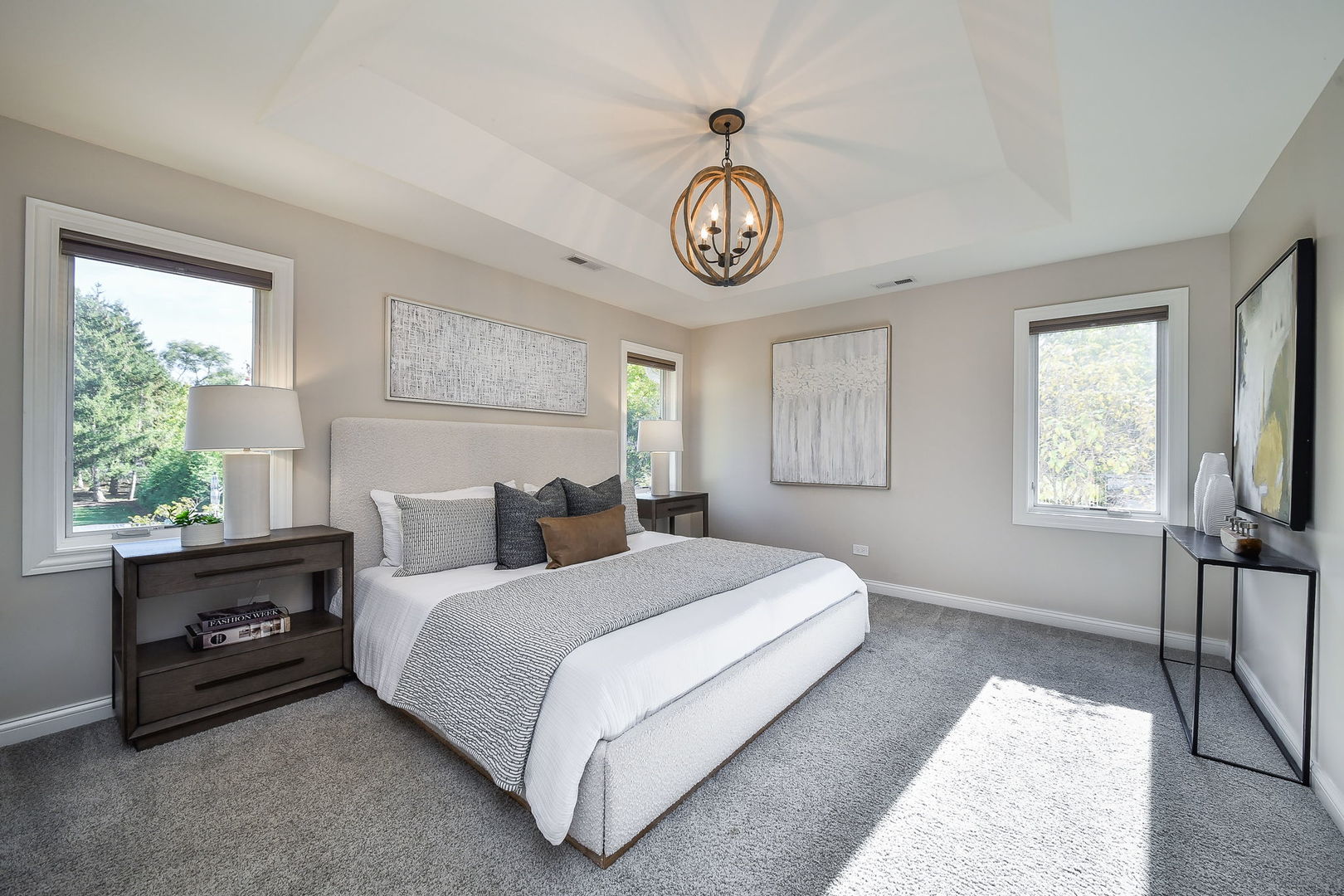 4733 ROSLYN Road, Downers Grove, IL 60515