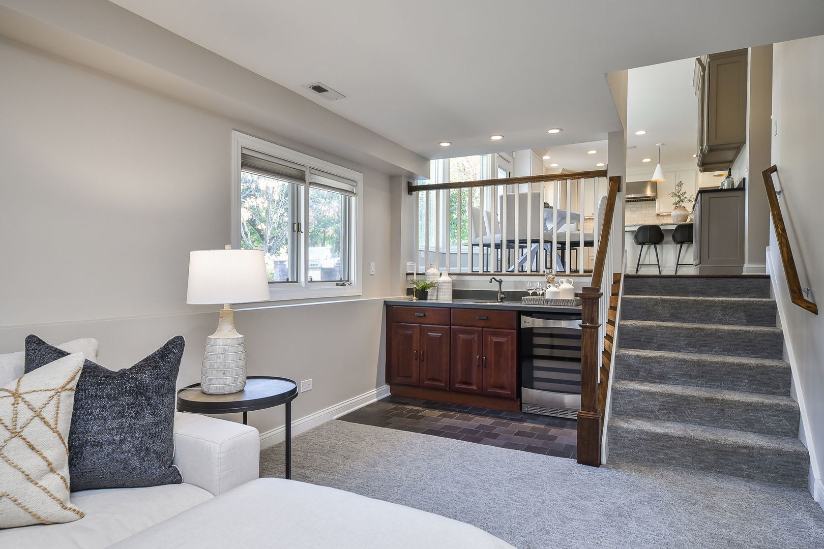 4733 ROSLYN Road, Downers Grove, IL 60515