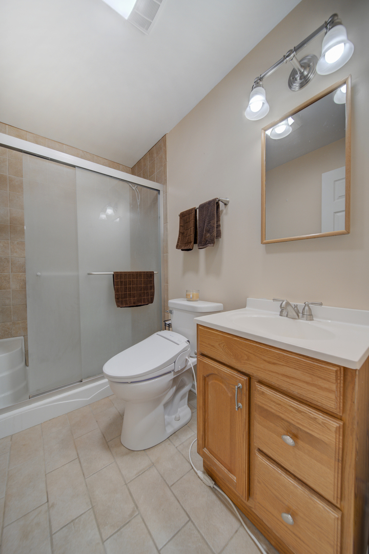 515 N Main Street #5F-S, Glen Ellyn, IL 60137