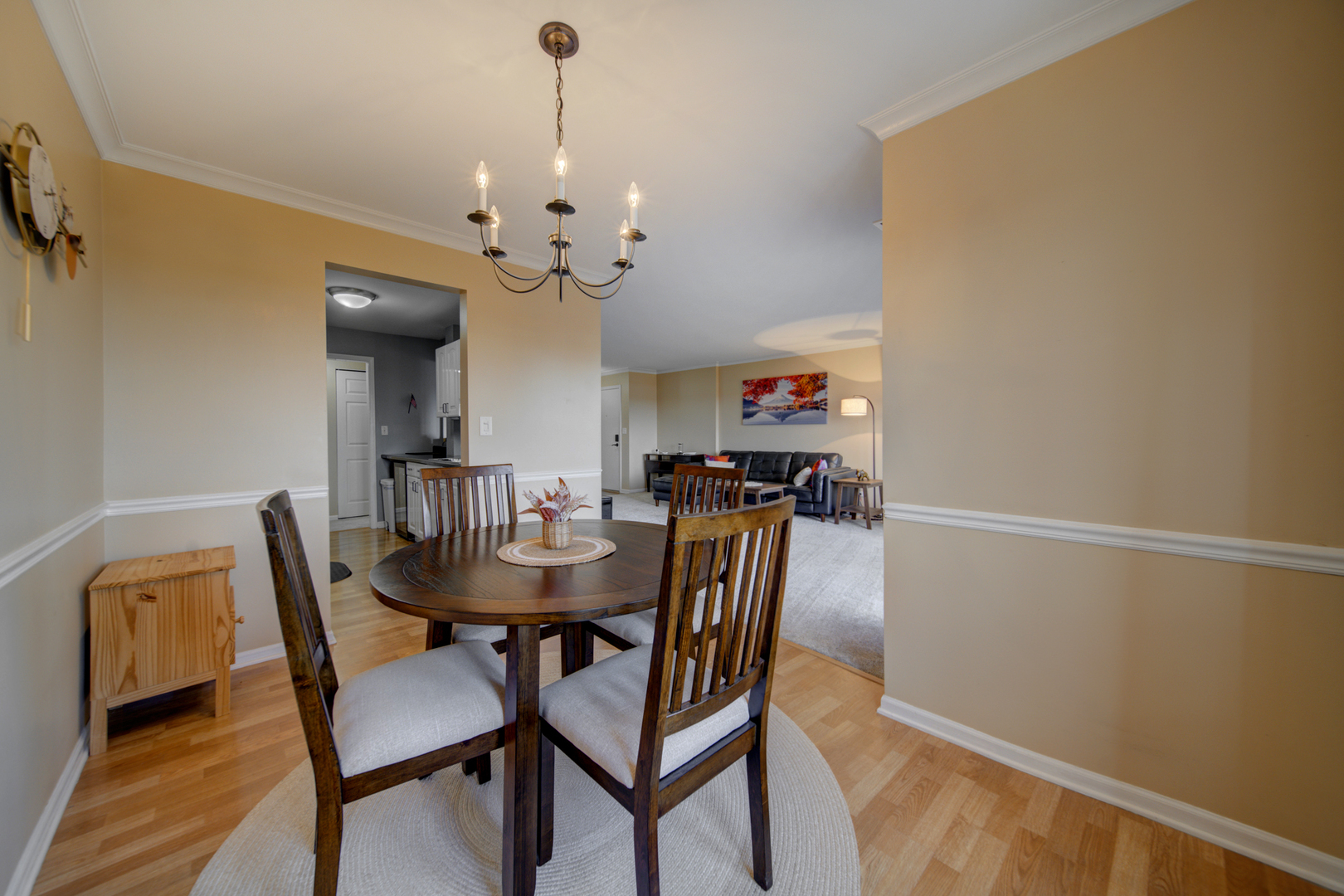 515 N Main Street #5F-S, Glen Ellyn, IL 60137