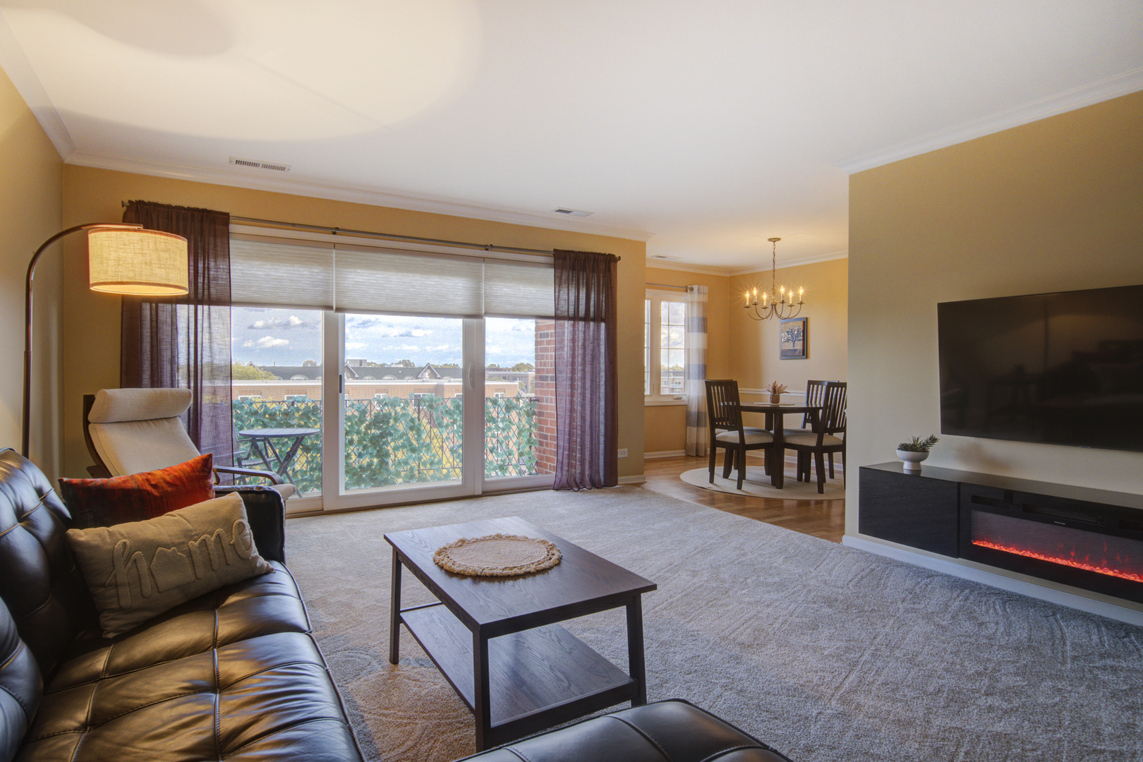 515 N Main Street #5F-S, Glen Ellyn, IL 60137