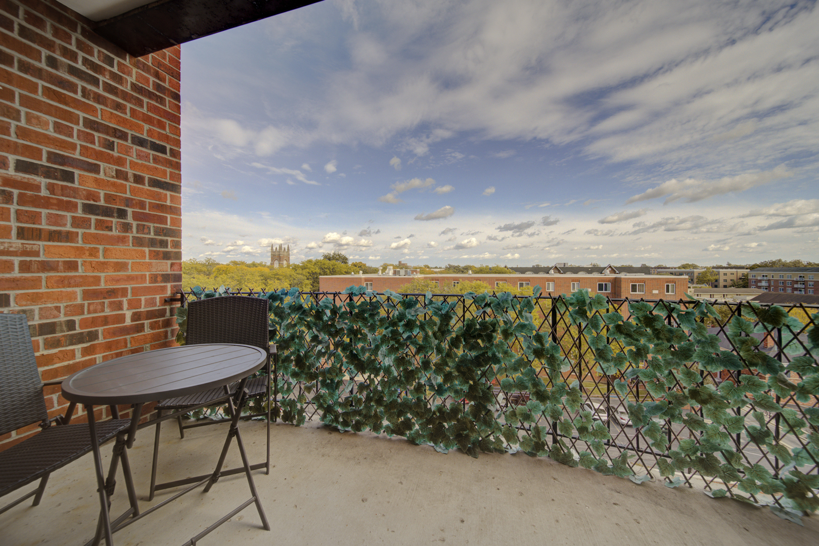 515 N Main Street #5F-S, Glen Ellyn, IL 60137