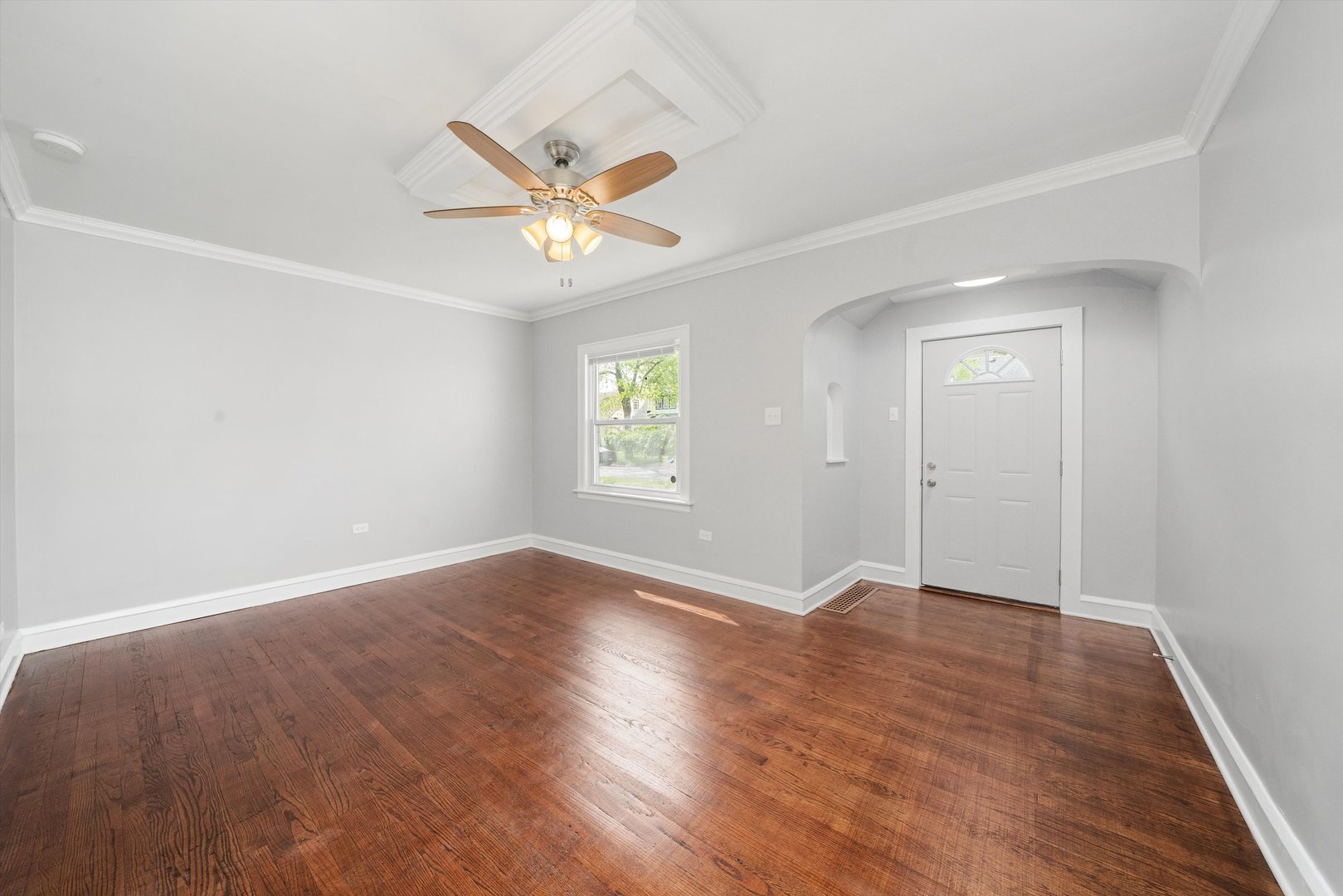 500 Engle Street, Dolton, IL 60419