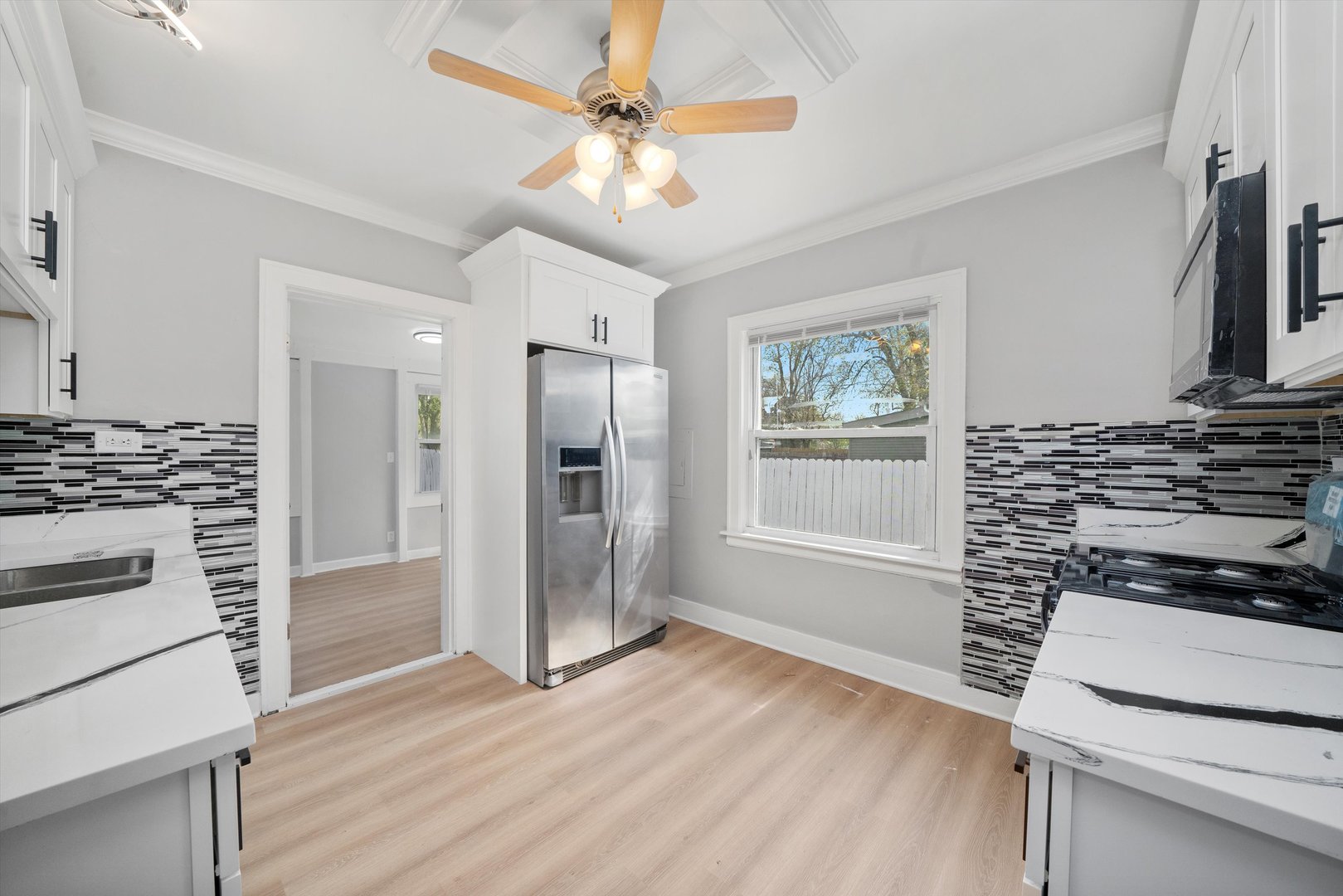 500 Engle Street, Dolton, IL 60419