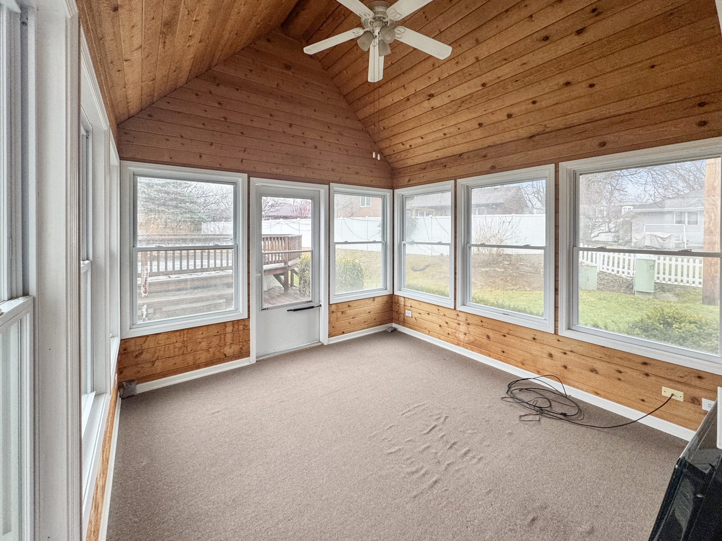 1105 Summit Drive, Lockport, IL 60441