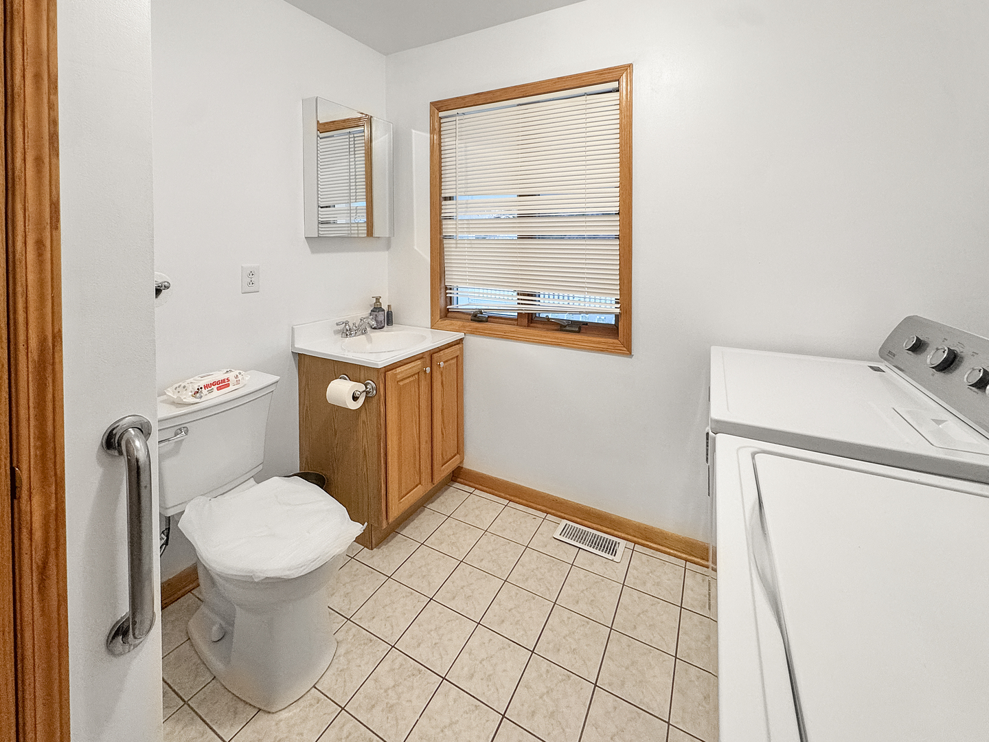 1105 Summit Drive, Lockport, IL 60441