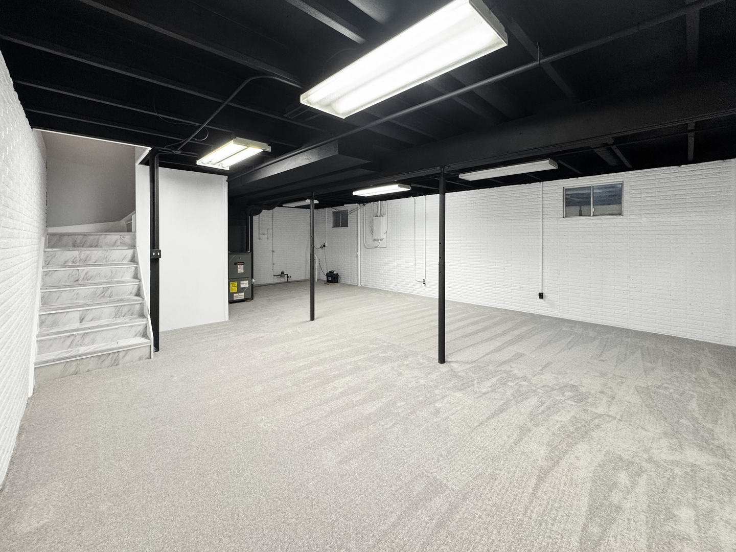 1105 Summit Drive, Lockport, IL 60441