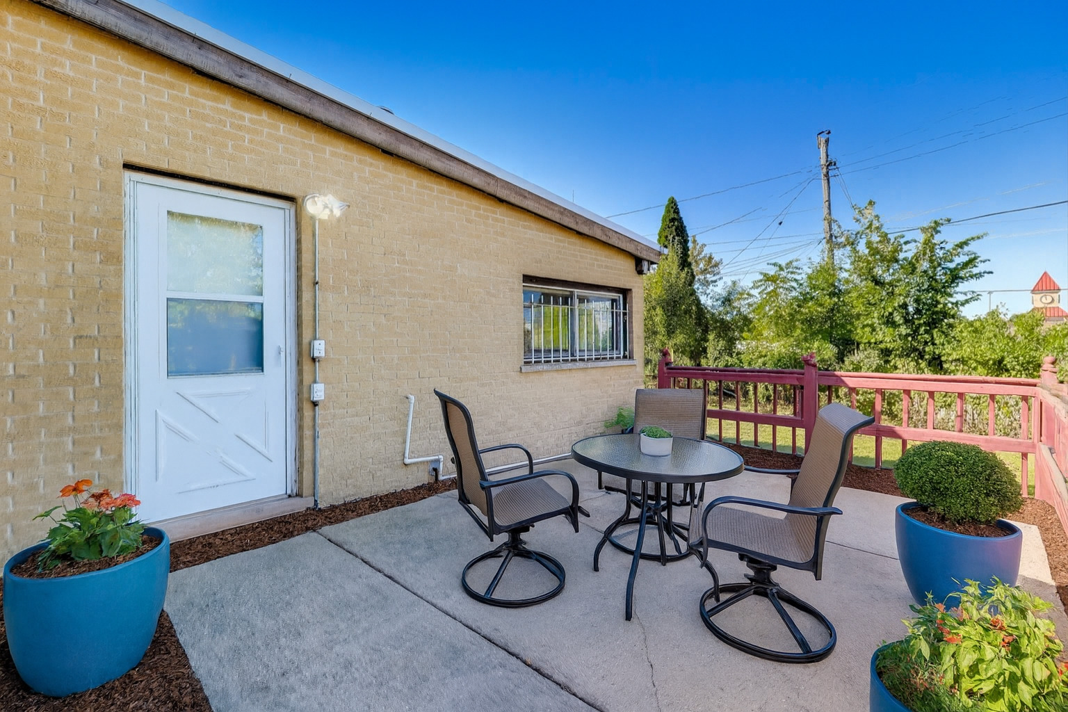 542 Memory Lane, Addison, IL 60101